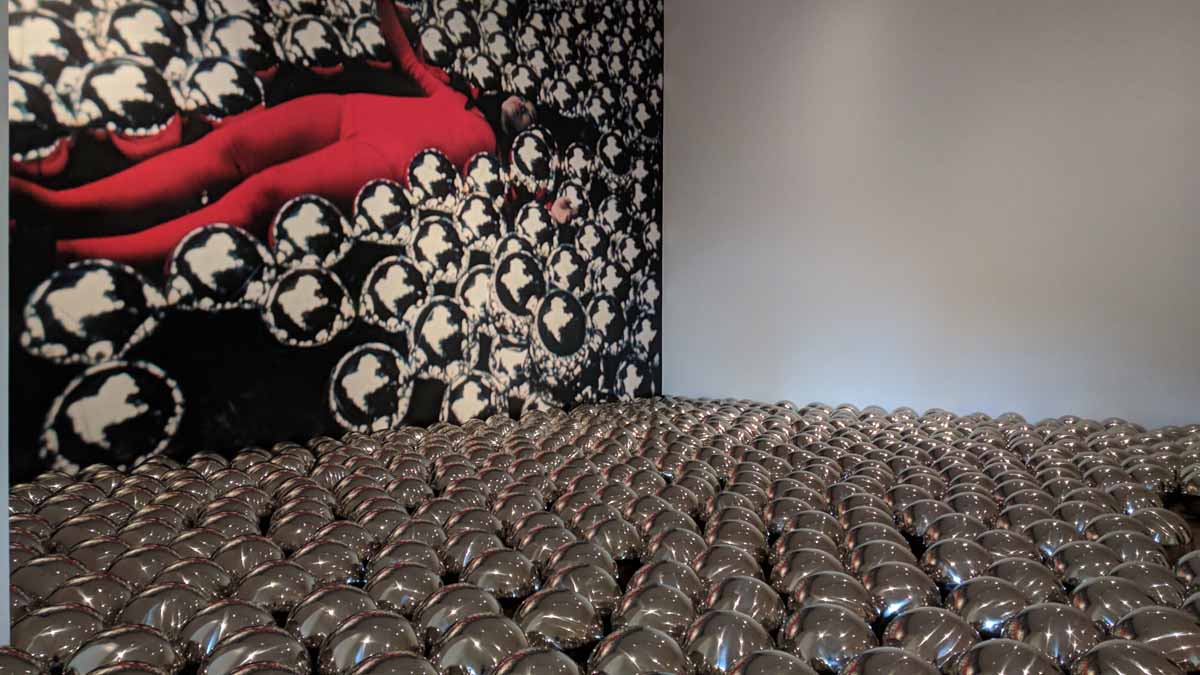 Seni Kontemporer Yayoi Kusama