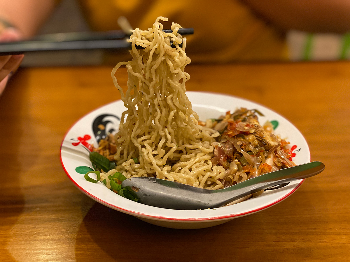Bakmi Ayam Oven, signature menu yang ada di Sedjuk