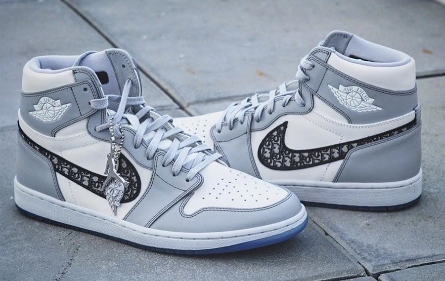 harga Air Jordan 1 X Dior di Indonesia